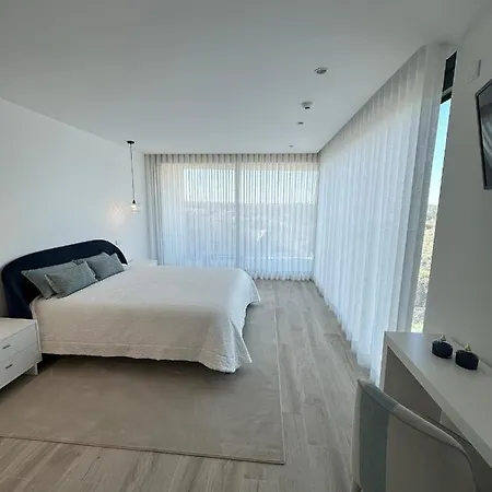 Villa Lux House Leiria