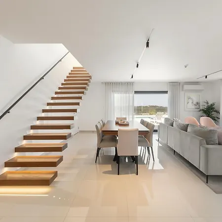 Lux House Villa