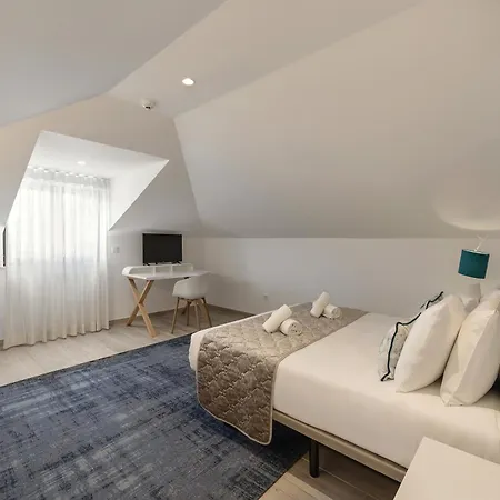 Lux House Villa *
